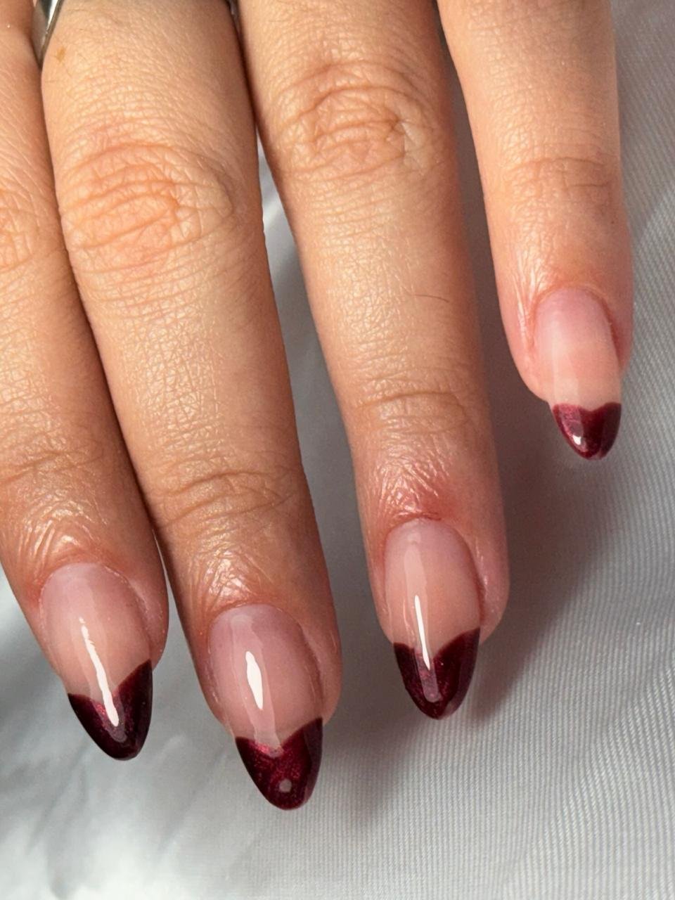 Trabalho de unhas realizado no Studio Simone Laurentina