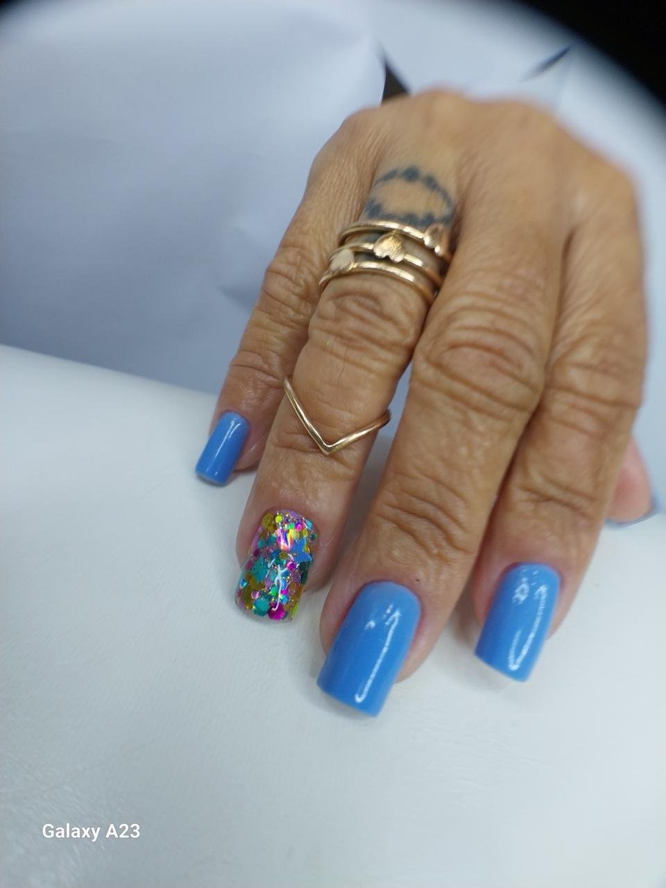 Trabalho de unhas realizado no Studio Simone Laurentina